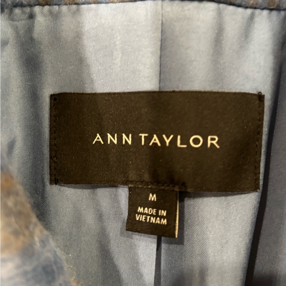 Ann Taylor Blue Plaid Double-Breasted Women's Coat, size medium - Picture 11 of 14
